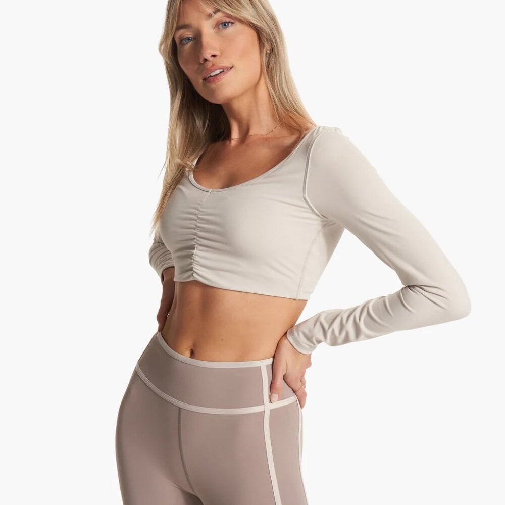 NWT Vuori Long Sleeve Ruched Bra | Color: Suede, Cream | Size: XS